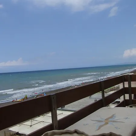 דירה Vacanze Toscane In The Seaside מרינה די קסטנייטו קרדוצ'י